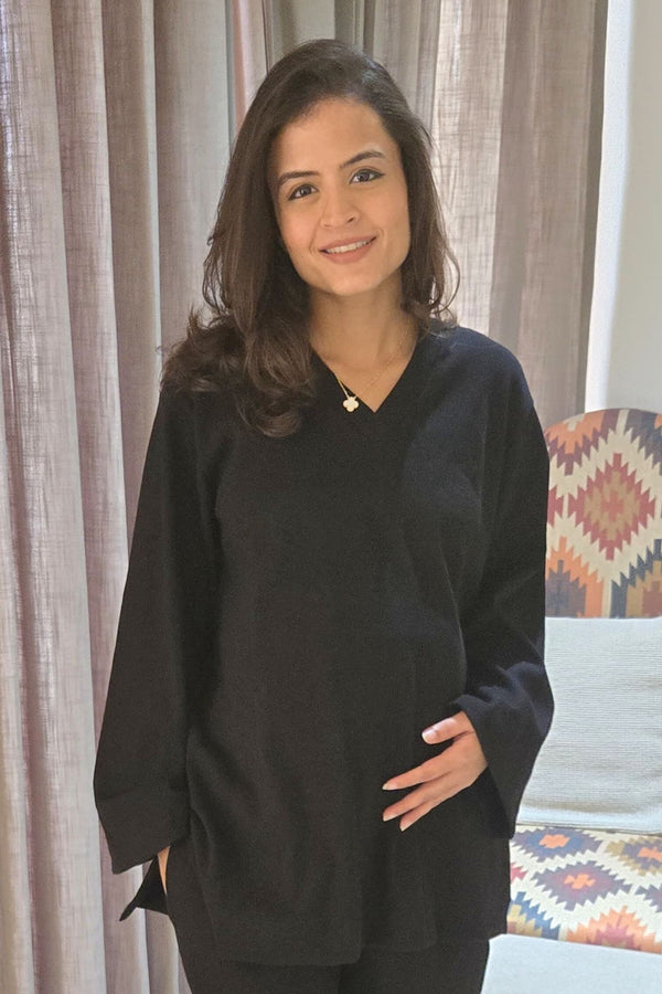 Classic Black Ribbed Maternity Stretchable Top momzjoy.com