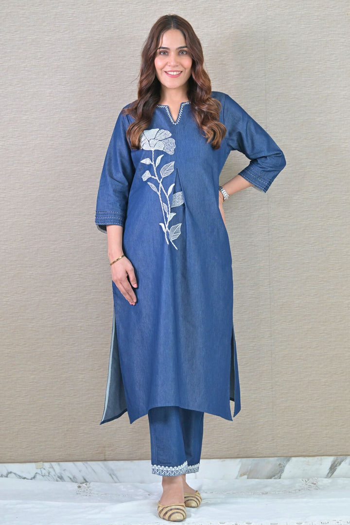 Graceful Denim Maternity Kurta Set (2 pc) (100% Cotton) momzjoy.com