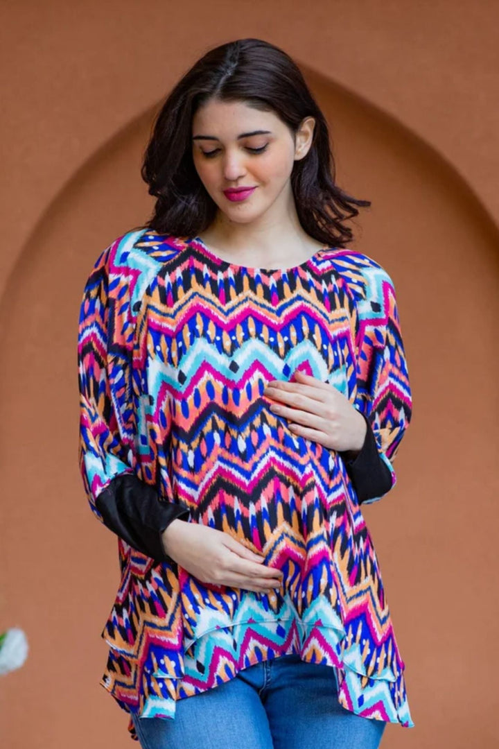 Free Size Rainbow Zig-Zag Maternity Poncho momzjoy.com