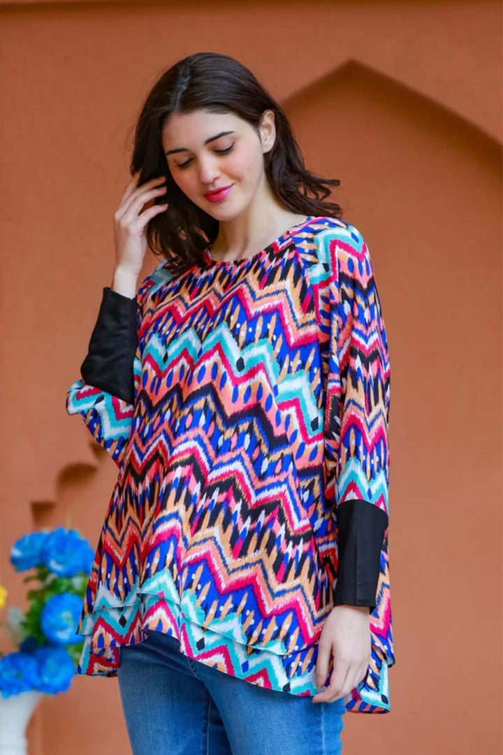 Free Size Rainbow Zig-Zag Maternity Poncho momzjoy.com