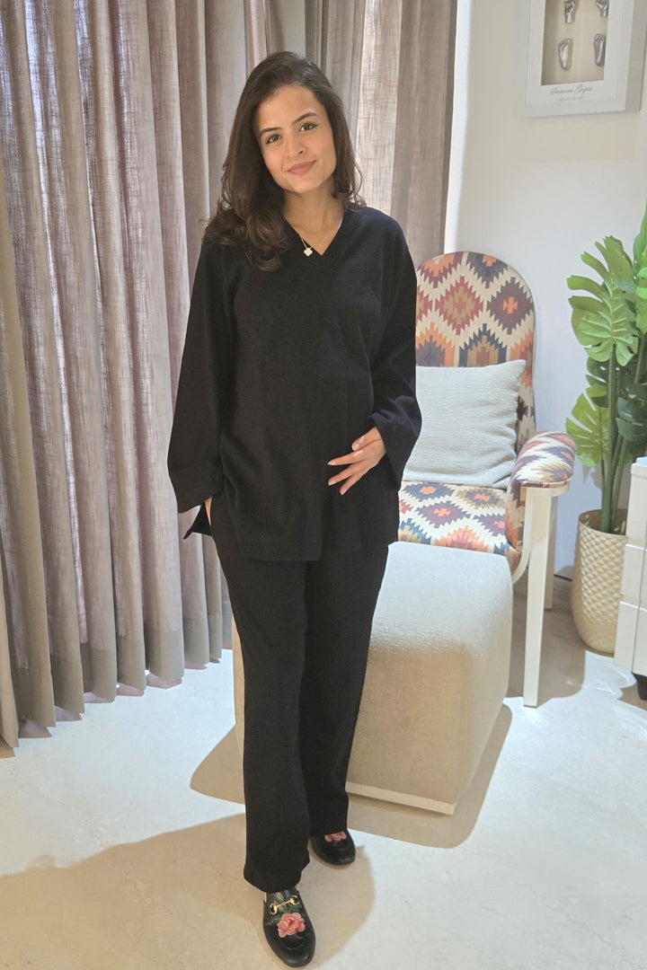 Classic Black Ribbed Maternity Stretchable Coord Set (2 pc) momzjoy.com