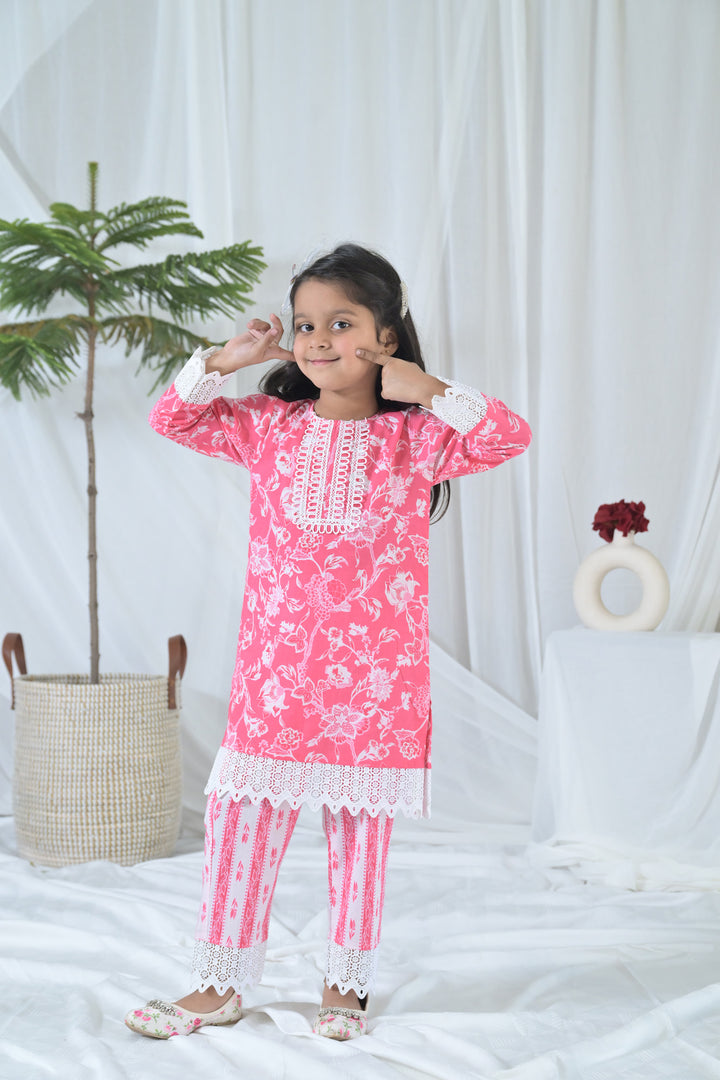 Pretty Pink Kurta Set (2pc) (0-12 Yrs) MOMZJOY.COM