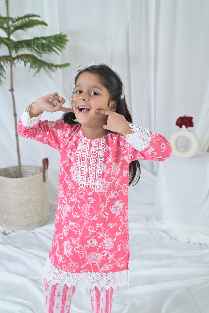 Pretty Pink Kurta Set (2pc) (0-12 Yrs) MOMZJOY.COM