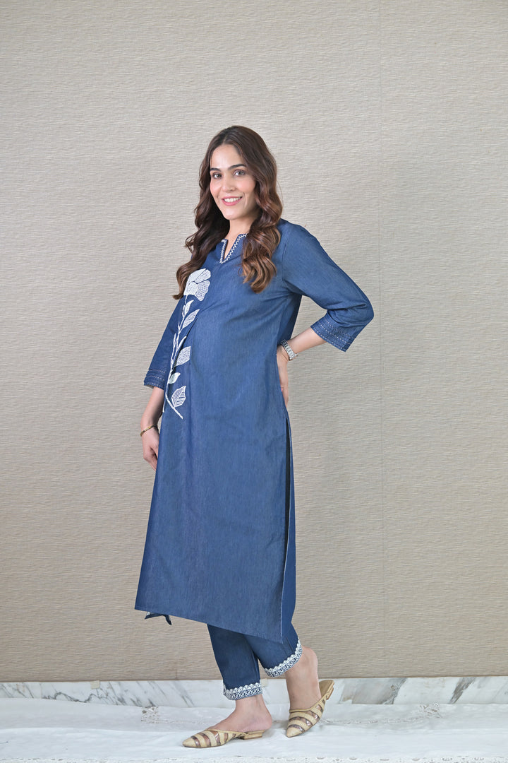 Graceful Denim Maternity Kurta Set (2 pc) (100% Cotton) momzjoy.com