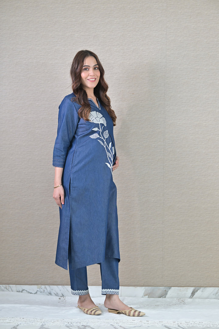 Graceful Denim Maternity Kurta Set (2 pc) (100% Cotton) momzjoy.com