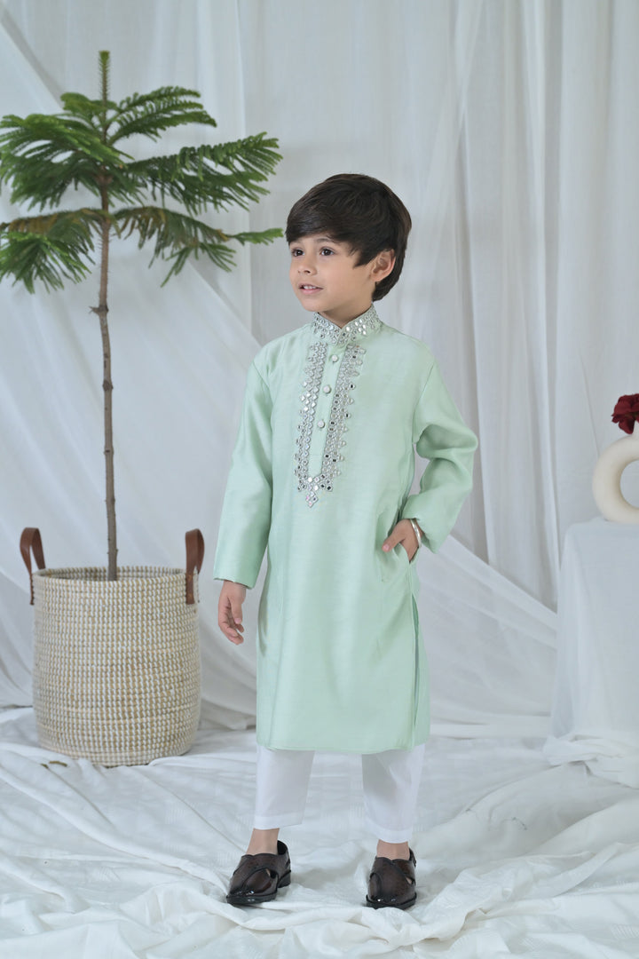 Luxe Green Embroidered Kurta Set (2pc) (0-12 Yrs) MOMZJOY.COM