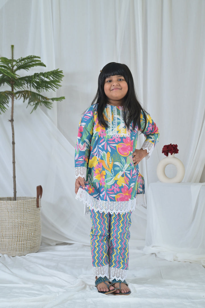 Blue Flower Pop Kurta Set (2pc) (0-12 Yrs) MOMZJOY.COM