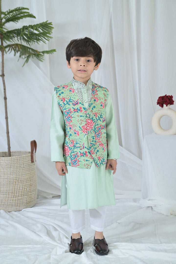 Luxe Pink Green Embroidered Kurta V-Bandi Set (3pc) (0-12 Yrs) MOMZJOY.COM