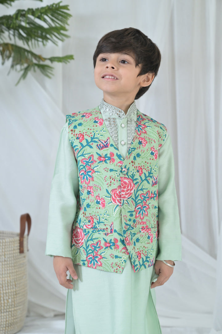 Luxe Pink Green Embroidered Kurta V-Bandi Set (3pc) (0-12 Yrs) MOMZJOY.COM