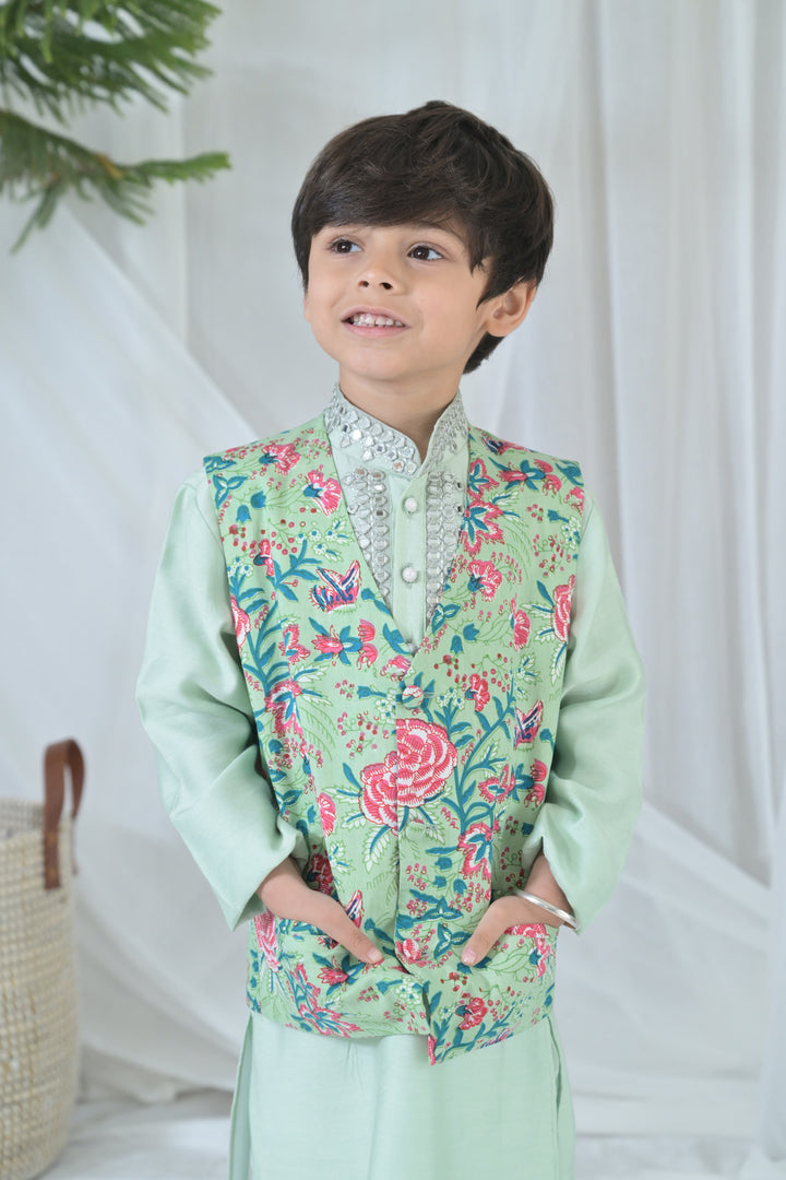 Luxe Pink Green Embroidered Kurta V-Bandi Set (3pc) (0-12 Yrs) MOMZJOY.COM