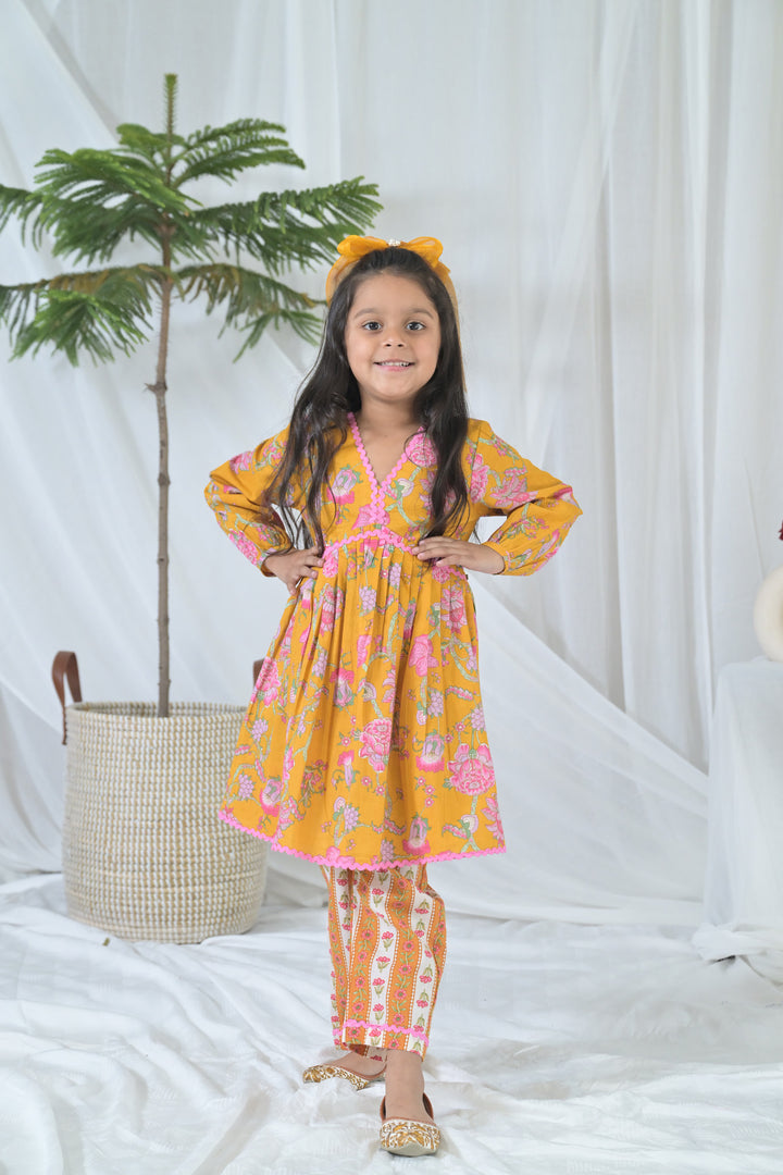 Jolly Mustard Kurta Set (2pc) (0-12 Yrs) MOMZJOY.COM