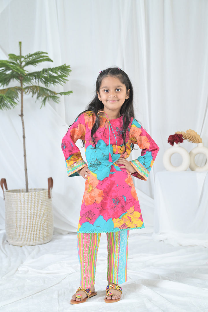 Vibrant Pink Blossom Kurta Set (2pc) (0-12 Yrs) MOMZJOY.COM