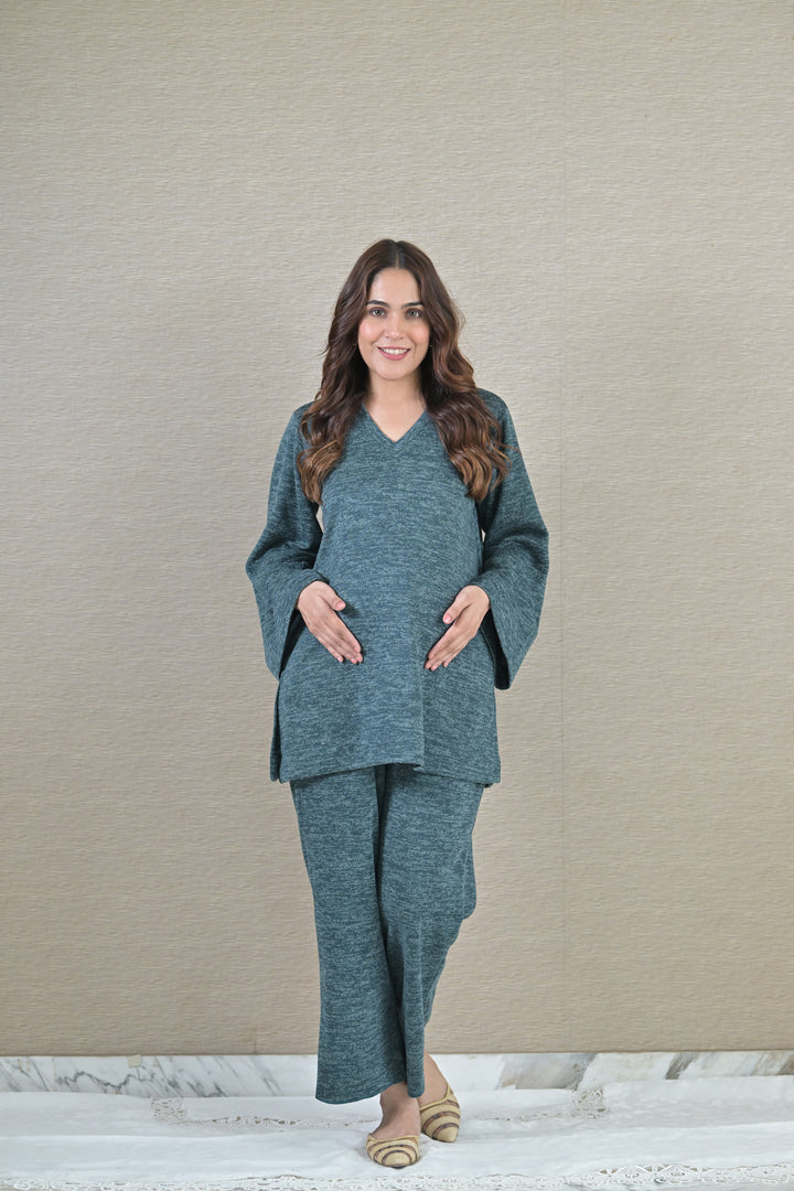 Cozy Green Maternity Stretchable Winter Coord Set (2 pc) momzjoy.com