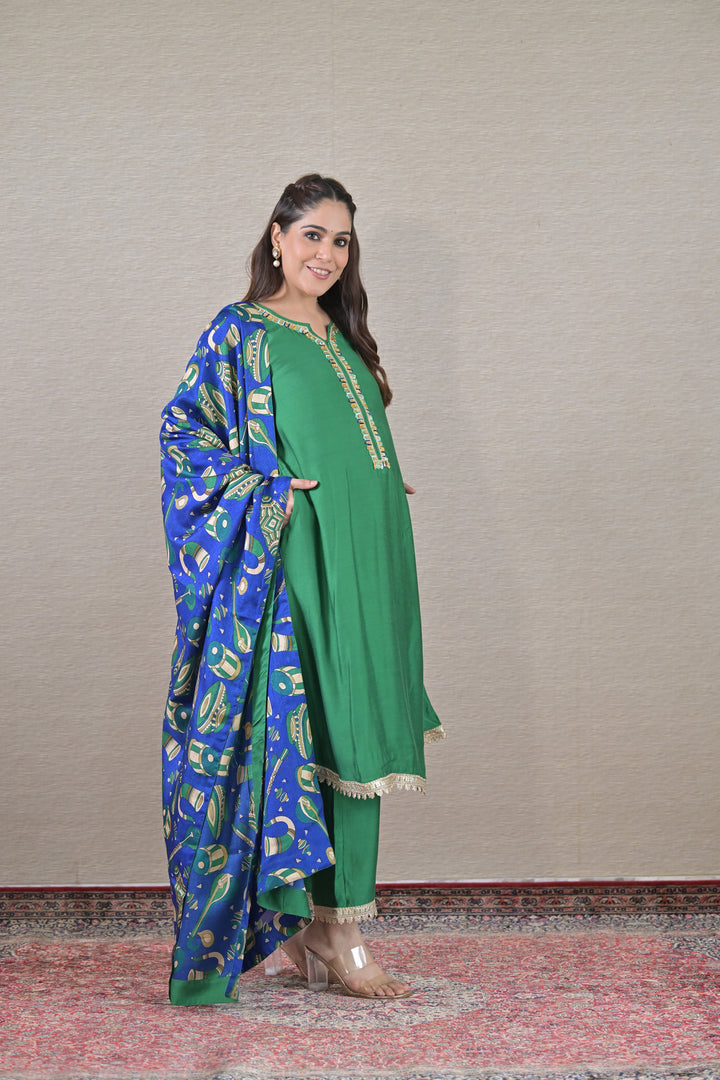 Luxe Emerald Silk Maternity & Nursing Kurta + Bump Band Bottom + Dupatta (3 Pc) momzjoy.com