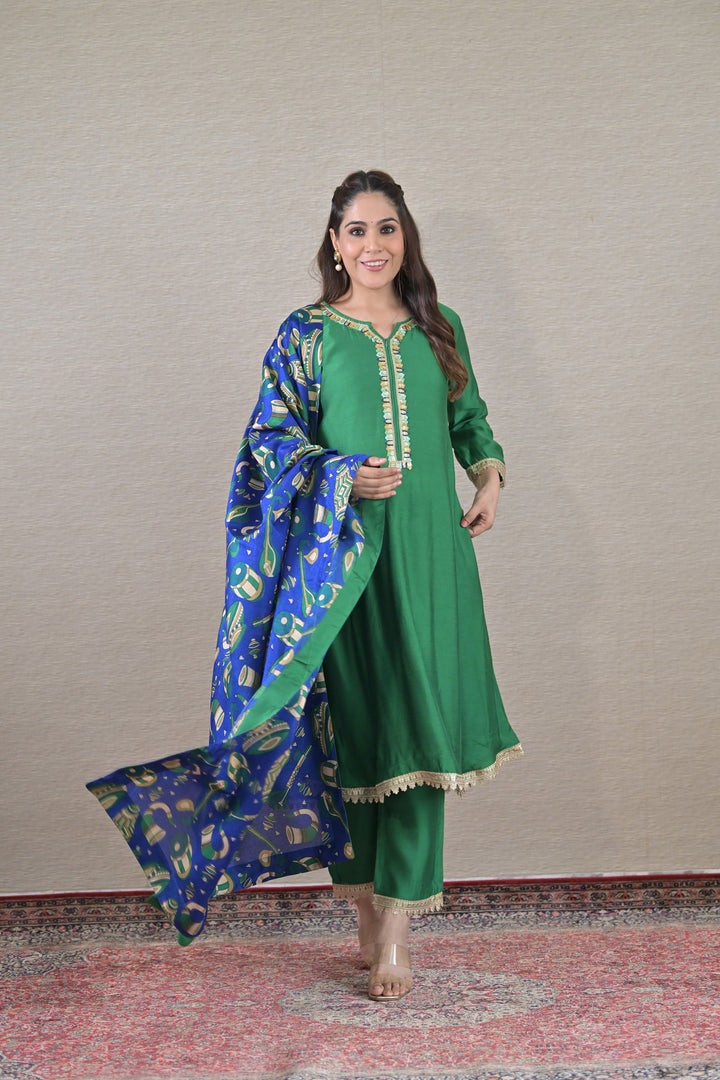 Luxe Emerald Silk Maternity & Nursing Kurta + Bump Band Bottom + Dupatta (3 Pc) momzjoy.com