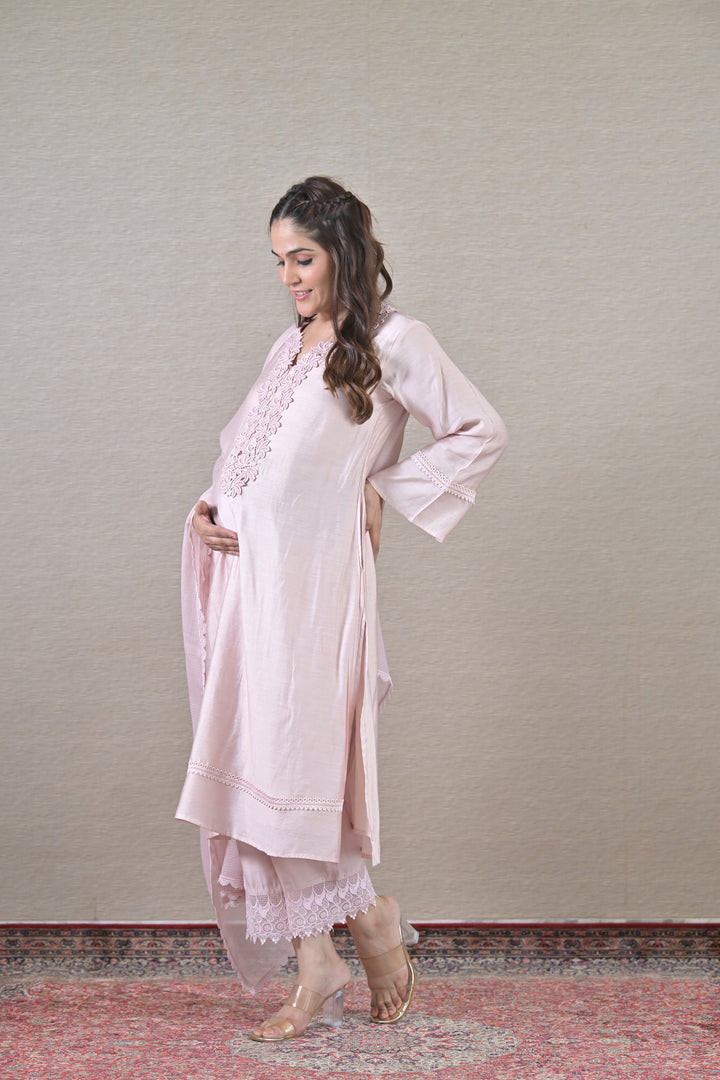 Traditional Chanderi Maternity & Nursing Kurta + Bump Band Bottom + Dupatta (3 Pc) momzjoy.com