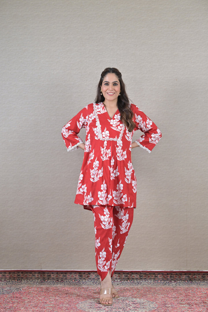 Crimson Maternity Kurta + Bump Band Bottom (2 pc) (100% Cotton) momzjoy.com