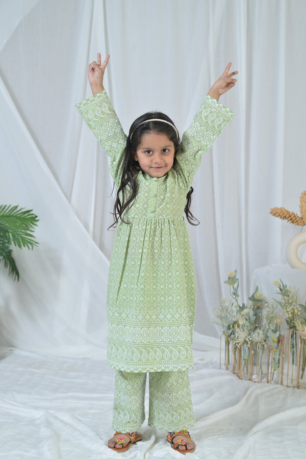 Winsome Olive Green Kurta Set (2pc) (0-12 Yrs) MOMZJOY.COM