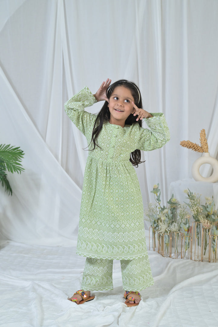 Winsome Olive Green Kurta Set (2pc) (0-12 Yrs) MOMZJOY.COM