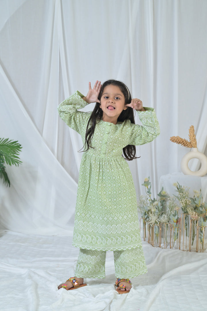 Winsome Olive Green Kurta Set (2pc) (0-12 Yrs) MOMZJOY.COM