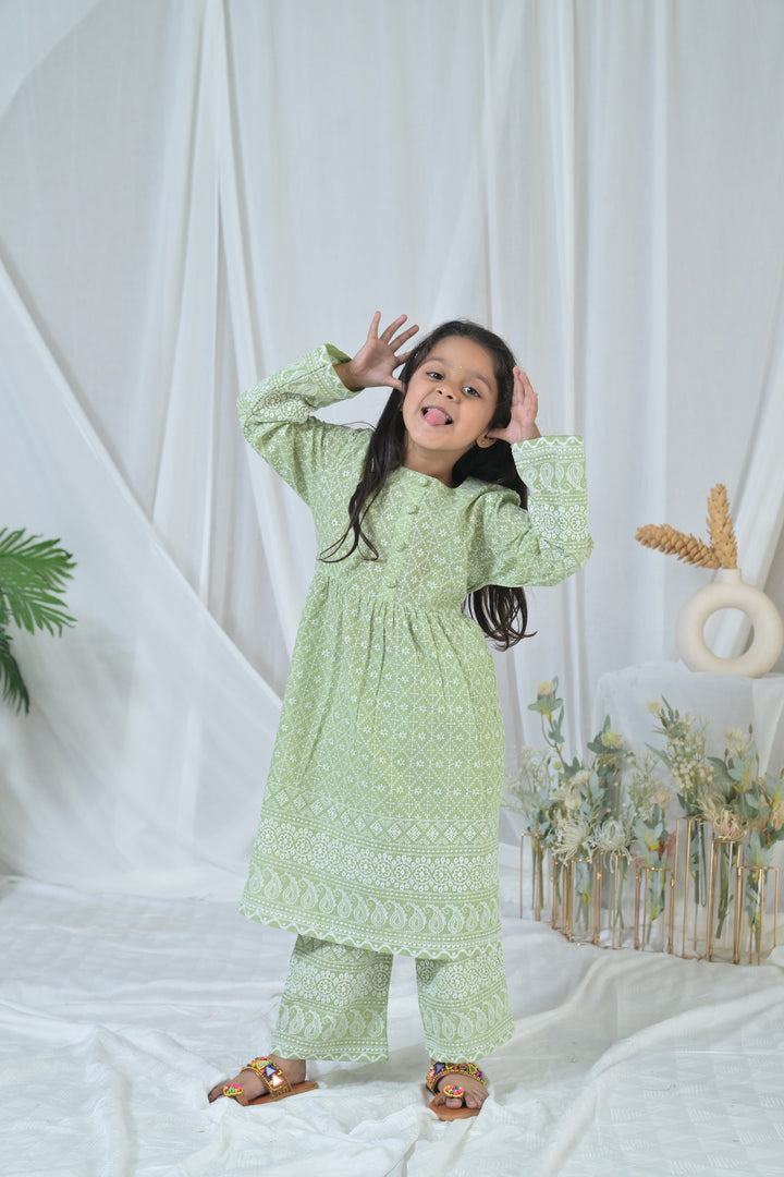 Winsome Olive Green Kurta Set (2pc) (0-12 Yrs) MOMZJOY.COM