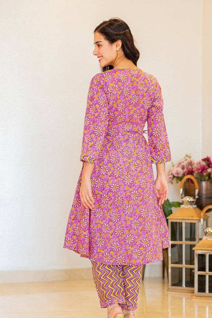 Stunning Purple Floral Maternity & Nursing Kurta Set (2pc) (100% Cotton) momzjoy.com