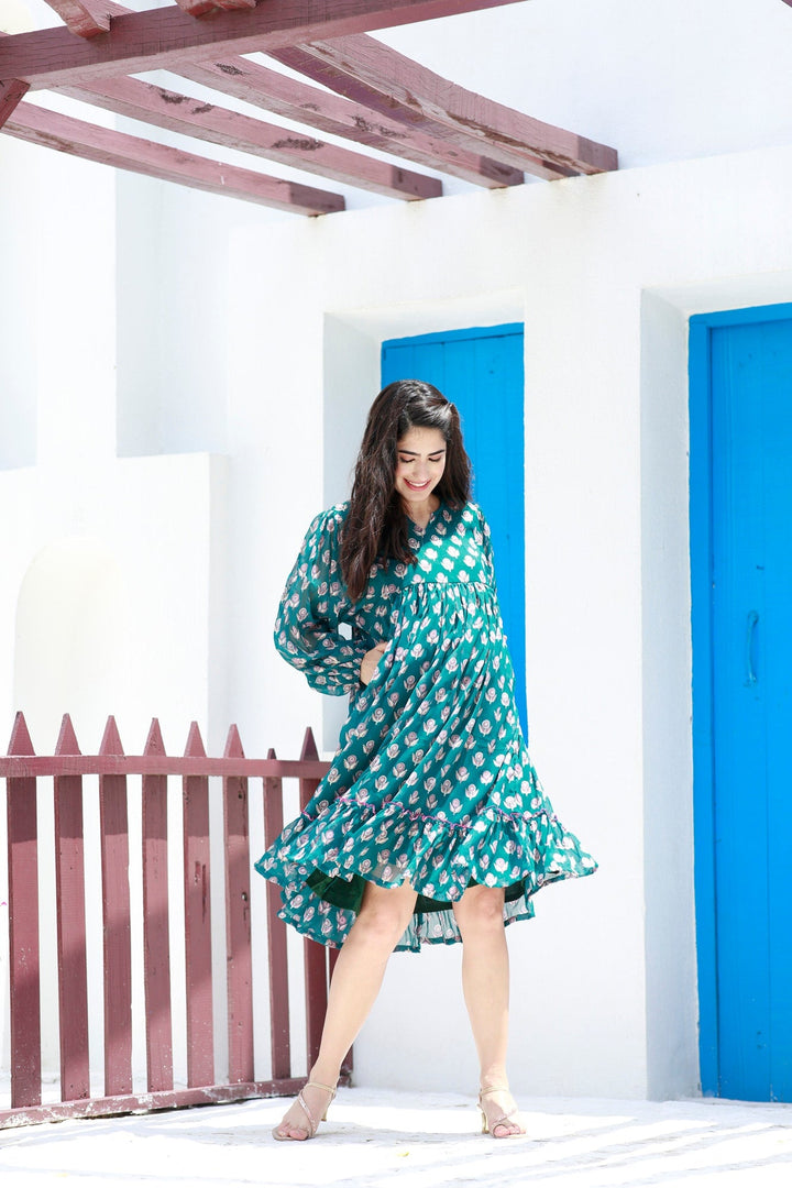 Breezy Emerald Floral Maternity Knee Frill Dress momzjoy.com