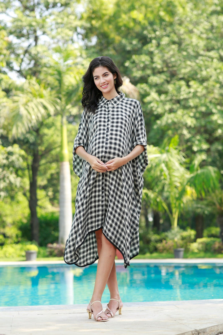 Forever Black & White Plaid Maternity & Nursing Kaftan Shirt Dress MOMZJOY.COM