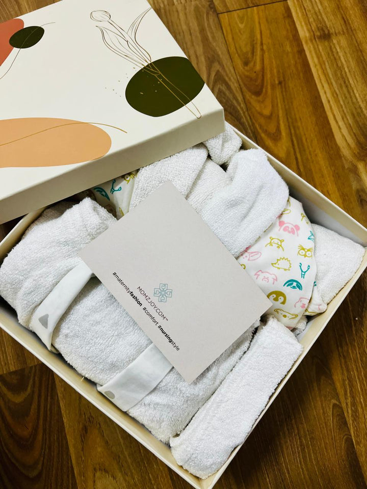 Bathrobe Baby Welcome Gift Box MOMZJOY.COM