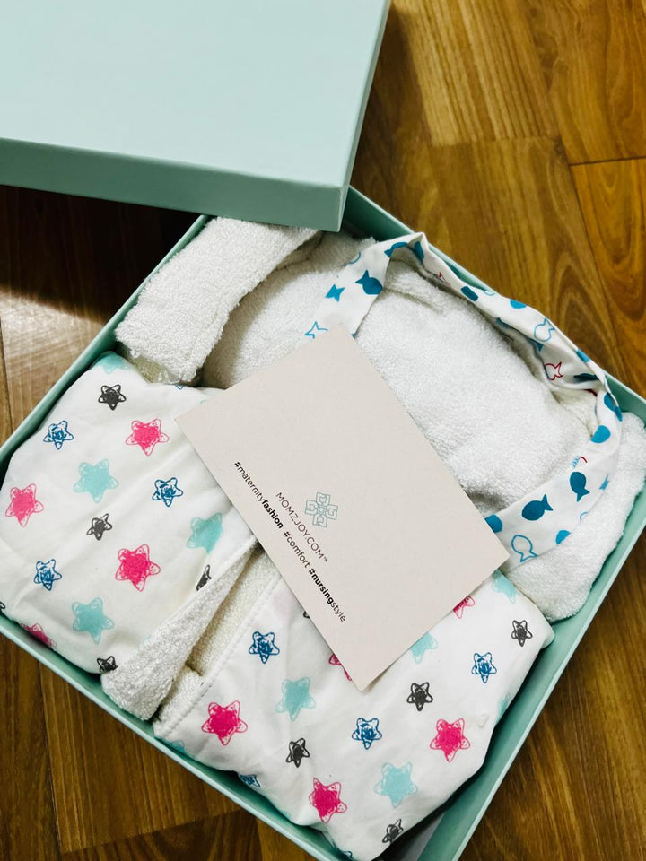 Starry Fish Bathrobe Baby Welcome Gift Box MOMZJOY.COM