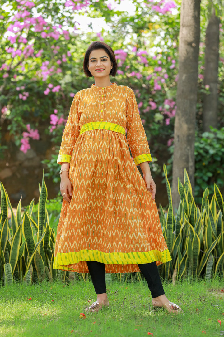 Rust Orange Maternity & Nursing Kurta MOMZJOY.COM