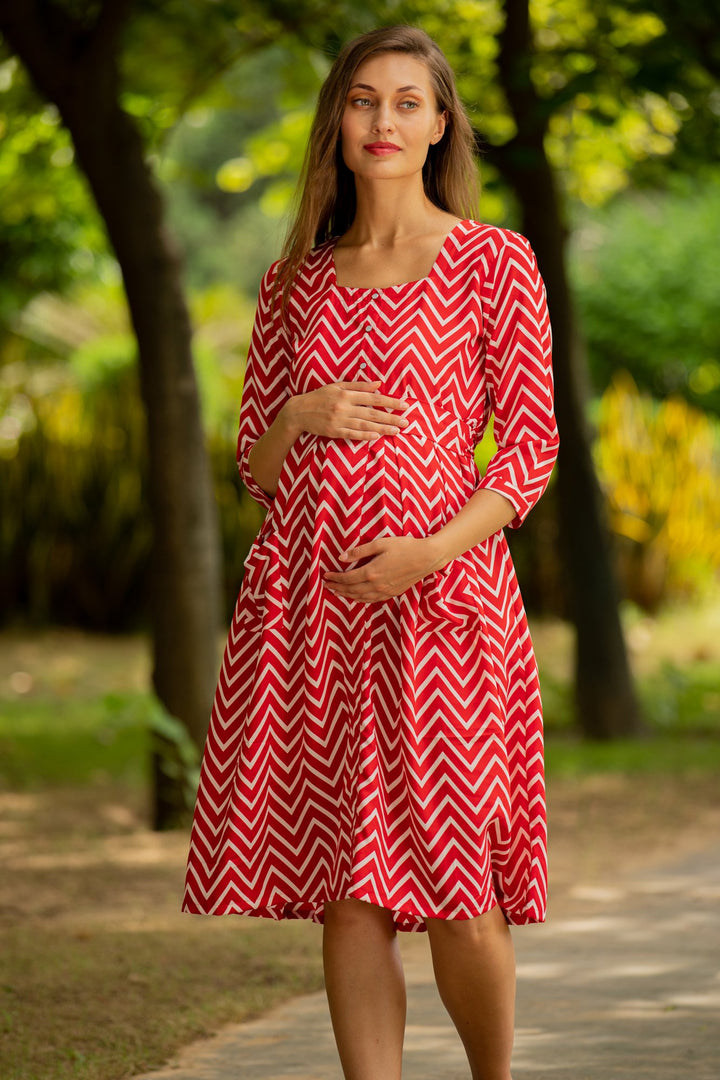 Red Zig Zag Pocket Maternity & Nursing Dress momzjoy.com