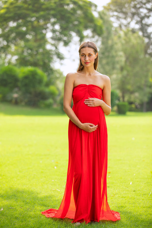Luxe Cherry Red Off-Shoulder Trail Maternity Photoshoot Gown MOMZJOY.COM