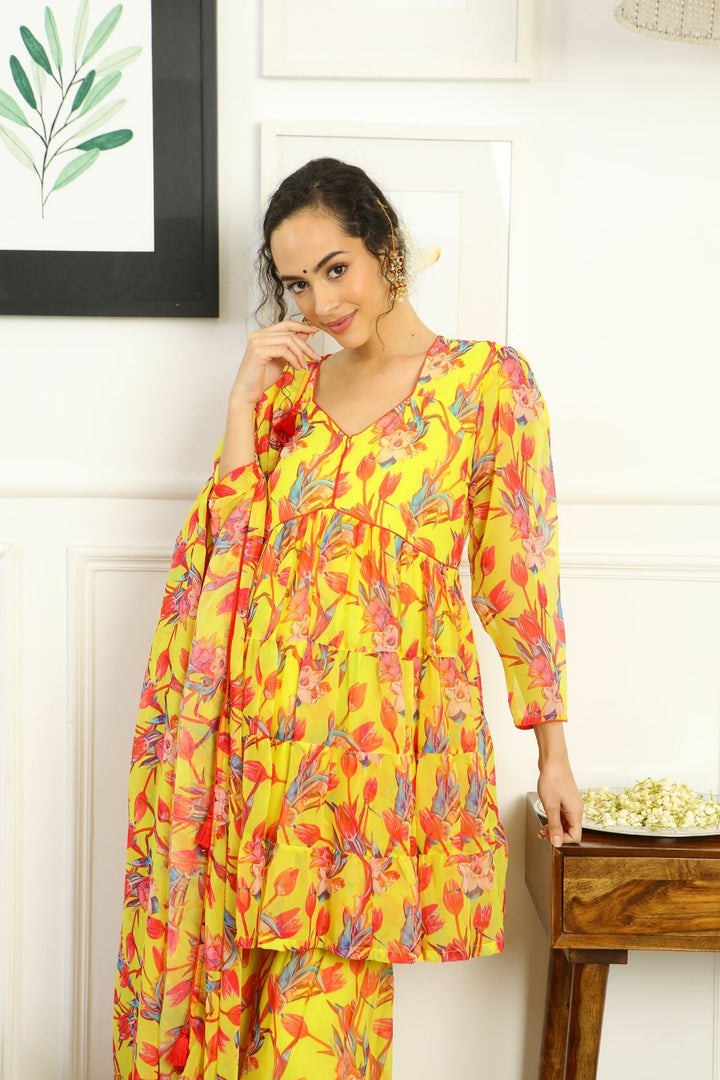 Eden Miami Floral Layered Maternity & Nursing Kurta + Bump Band Bottom + Dupatta (3 Pc) momzjoy.com