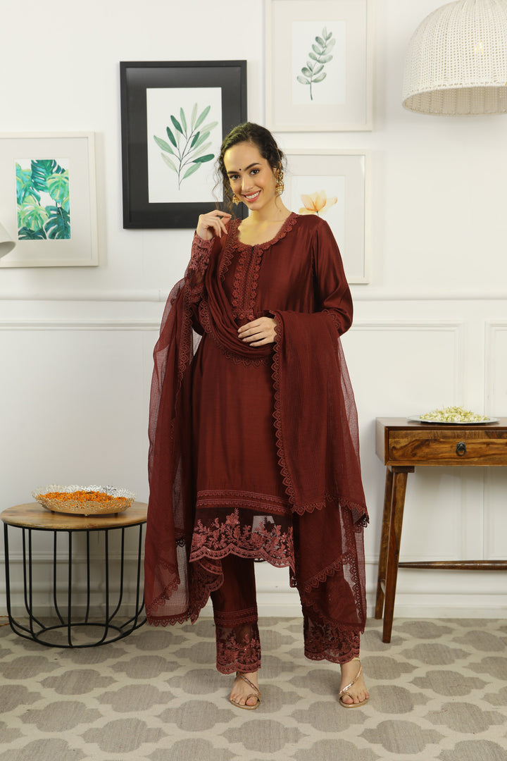 Luxe Classy Chanderi Coco Maternity & Nursing Kurta + Bump Band Bottom + Dupatta (3 Pc) momzjoy.com