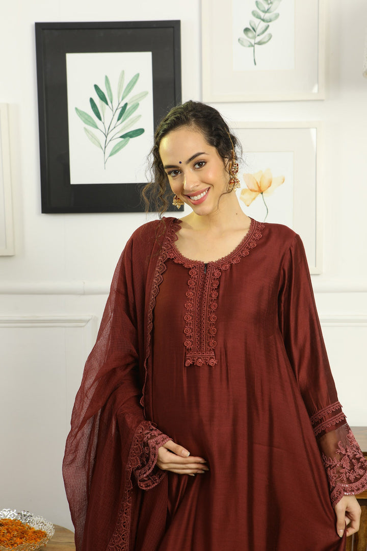 Luxe Classy Chanderi Coco Maternity & Nursing Kurta + Bump Band Bottom + Dupatta (3 Pc) momzjoy.com