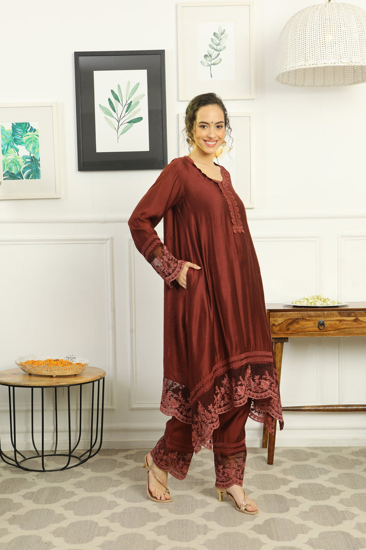 Luxe Classy Chanderi Coco Maternity & Nursing Kurta + Bump Band Bottom + Dupatta (3 Pc) momzjoy.com