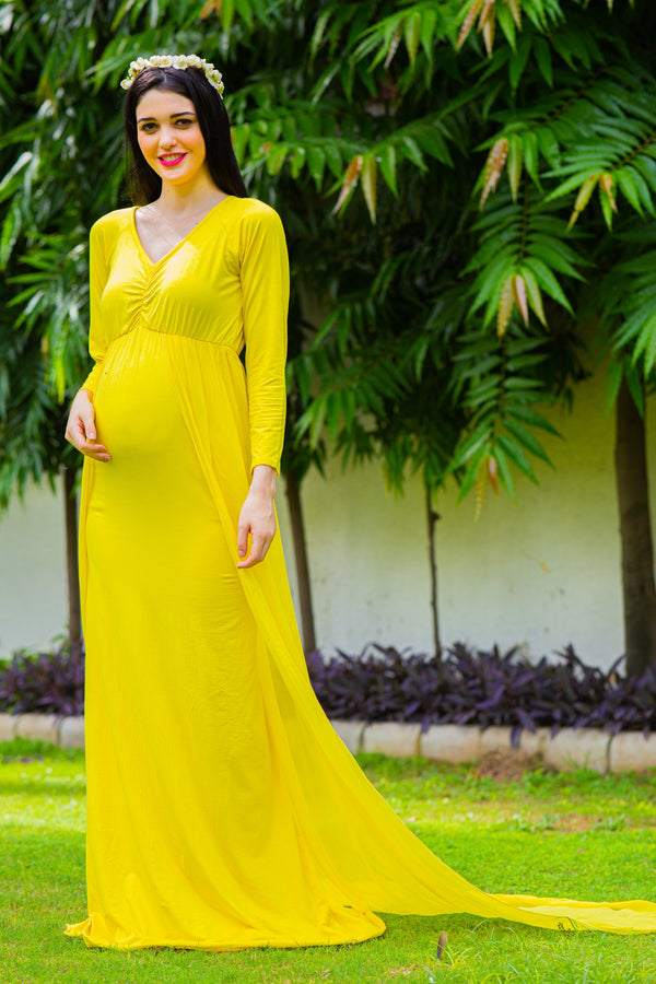 Sunny Yellow Trail Maternity Photoshoot Gown MOMZJOY.COM