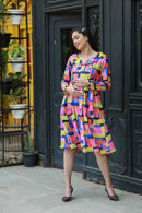 Premium Bubblegum Abstract Chic Collared Maternity Dress momzjoy.com
