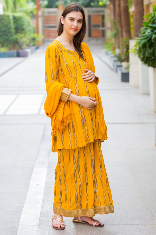 Women floral print over warrped bell sleeved yellow maternity dress – Tradyl