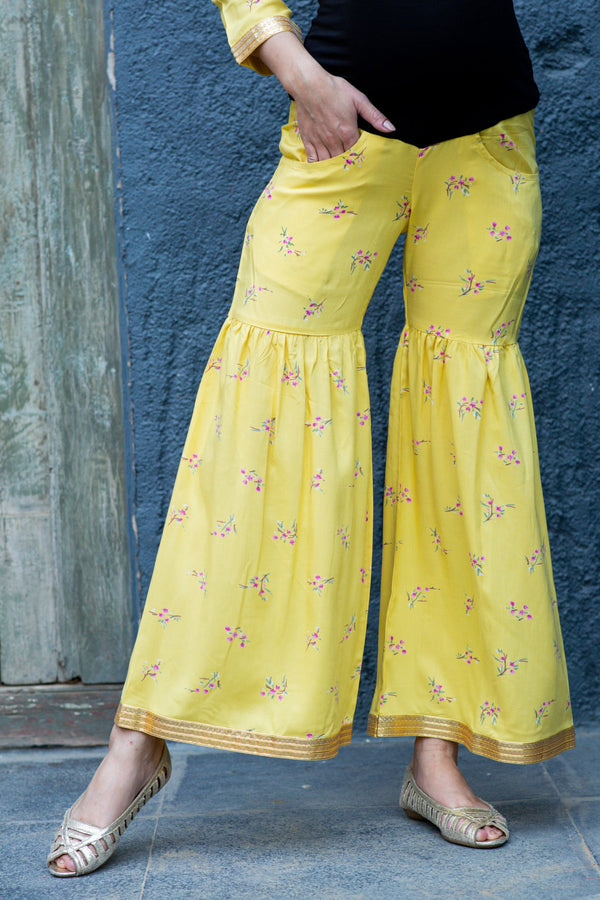 Premium Classic Sunshine Floral Maternity & Nursing Suit (2 pc) momzjoy.com