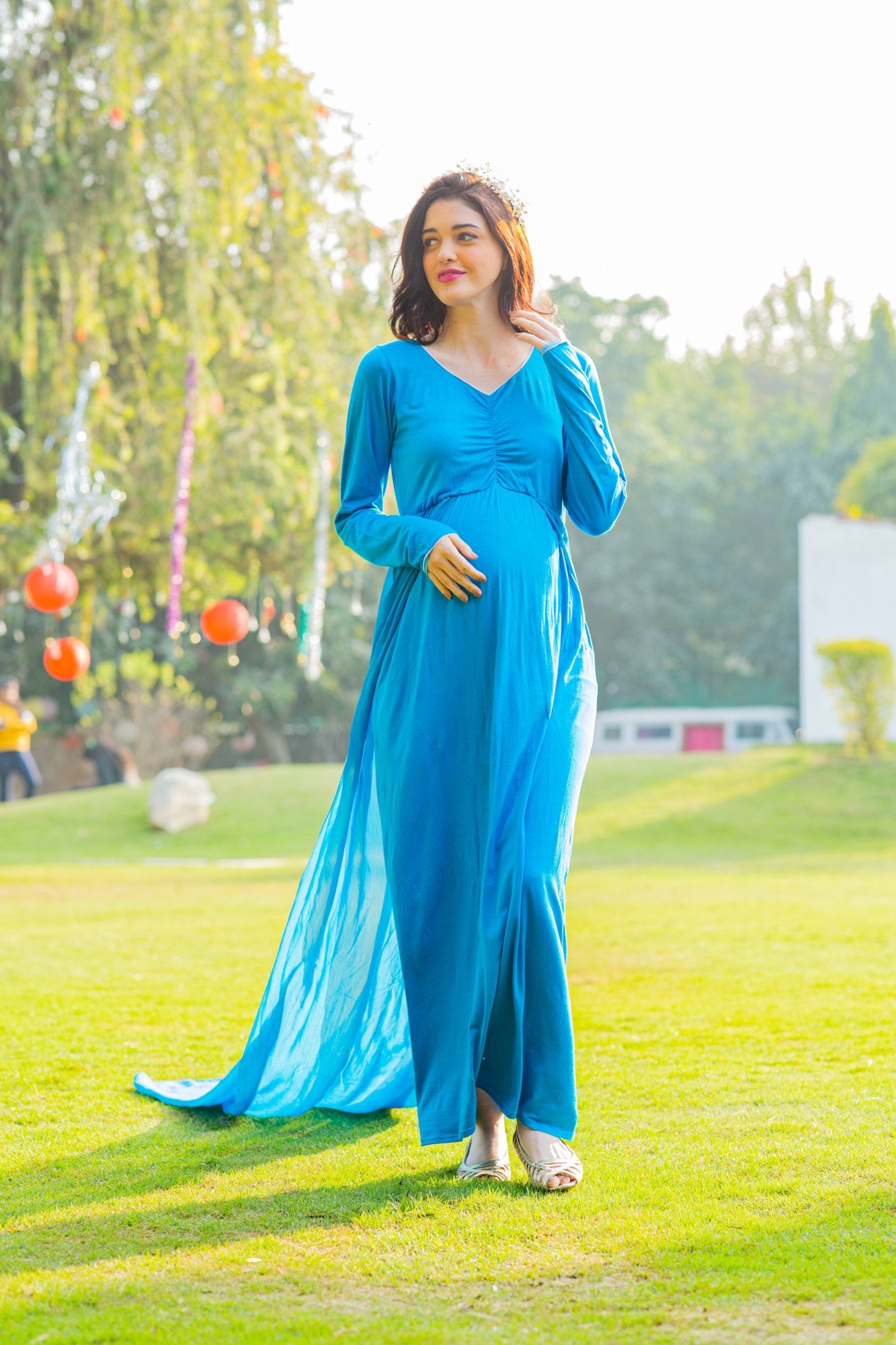 Maternity Photoshoot Gown at Rs 4500/piece | Feeding Gown in Indore | ID:  2851924608288