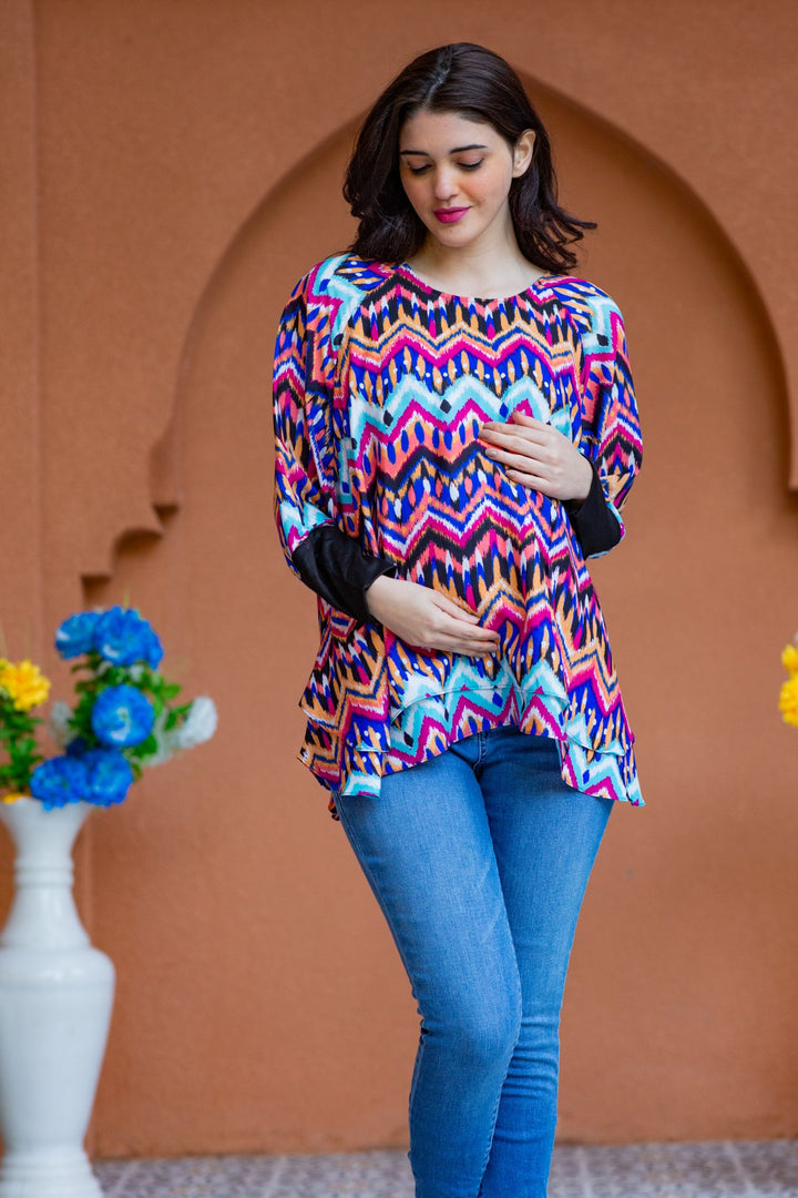 Free Size Rainbow Zig-Zag Maternity Poncho momzjoy.com