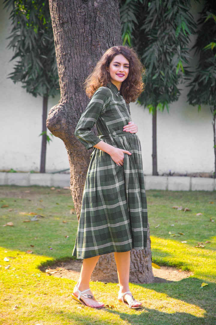 Emerald Plaid Maternity & Nursing Dress momzjoy.com