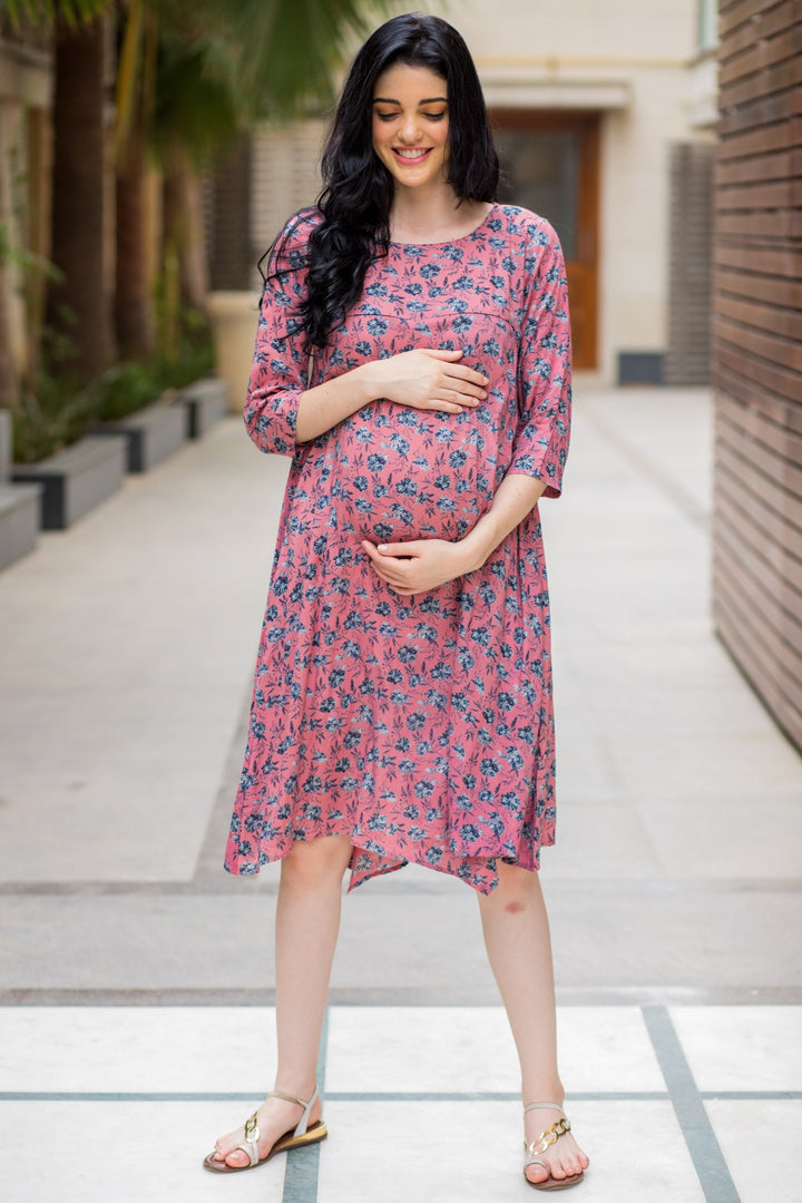 Peachy Floral Maternity & Nursing Horizontal Zip Dress momzjoy.com