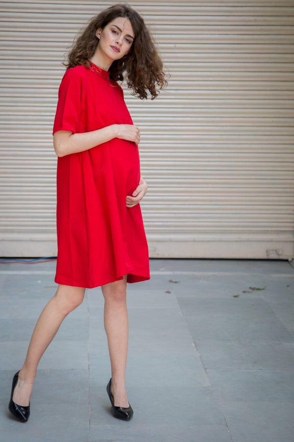 Luxe Berry Crepe Maternity Swing Dress - MOMZJOY.COM