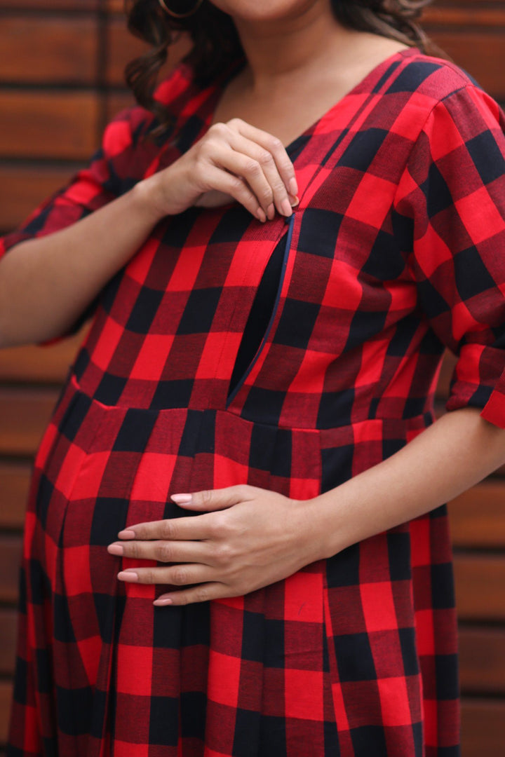 Classic Plaid Maternity & Nursing Maxi Dress - MOMZJOY.COM