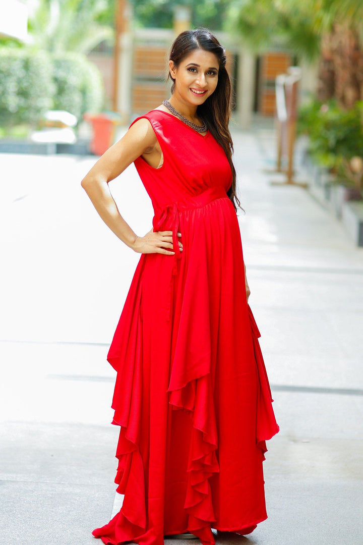 Red Luxe Maternity Sleeveless Flow Dress momzjoy.com