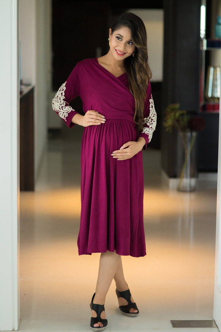 Crochet Berry Wrap Tie Maternity & Nursing Dress - MOMZJOY.COM